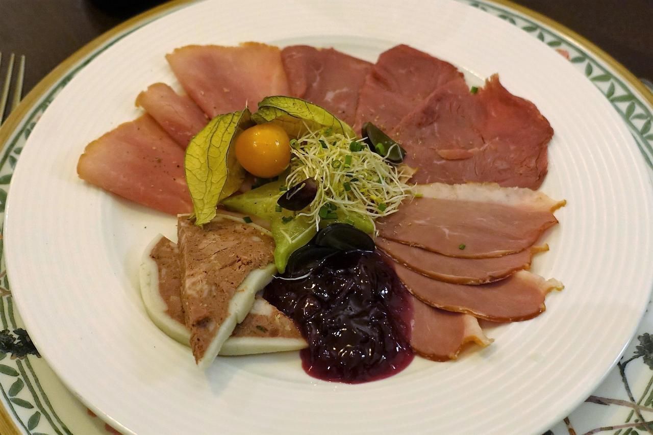 Hotel Restaurant De Hoogt Maasdam Zewnętrze zdjęcie